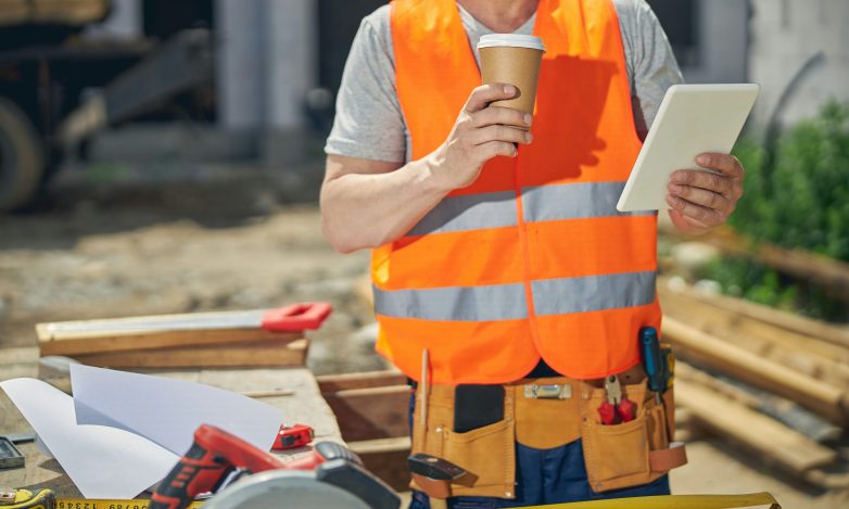 Revolutionizing Construction Revolutionizing Construction
